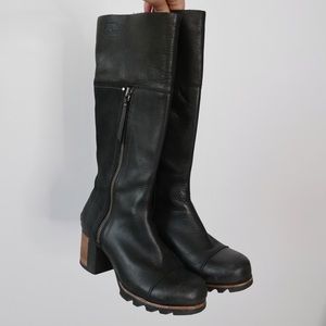 sorel boots Addington tall black leather and suede lug sole chunky heel boot 7.5